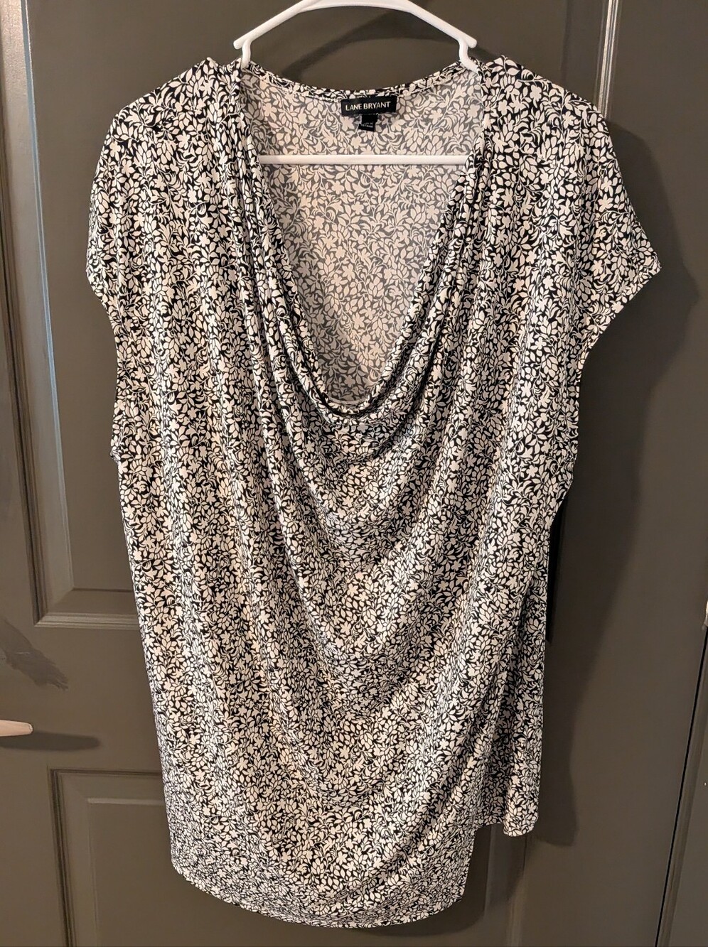 Lane Bryant Black and White Floral Drape Neck Tunic